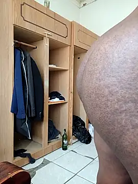 PussyPounderBlackD webcam