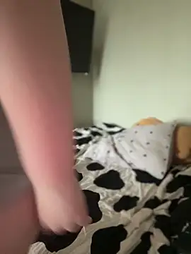 milana_millka webcam