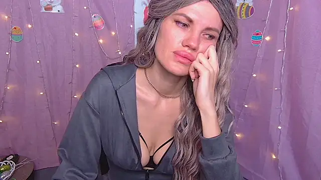 free web cam chat MilaLoona