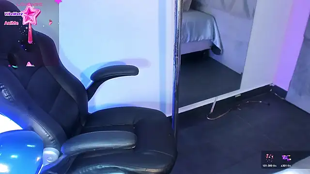 Daniiela_Ember webcam