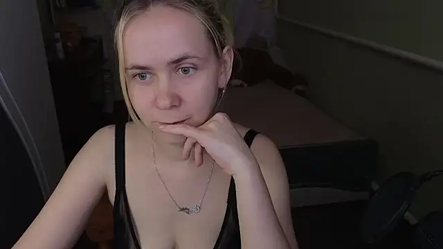 Riley_Roo webcam
