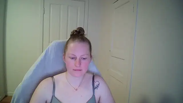 Girlnina-1995 webcam