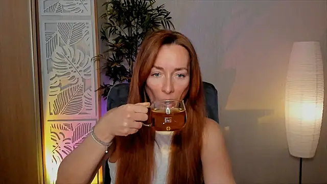 RebeccaMartinez webcam