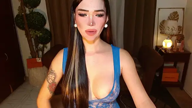 MouthWatering_Ayesha webcam