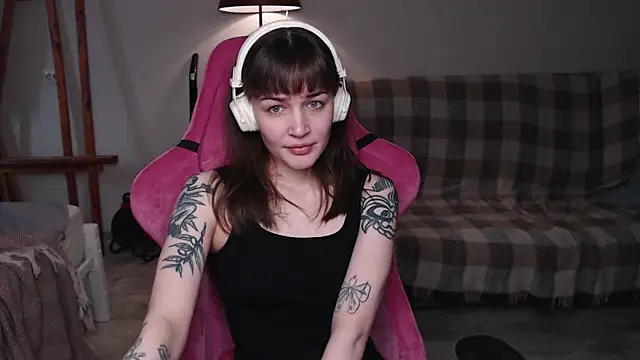 elisabethice - ElisabethIce's free webcam