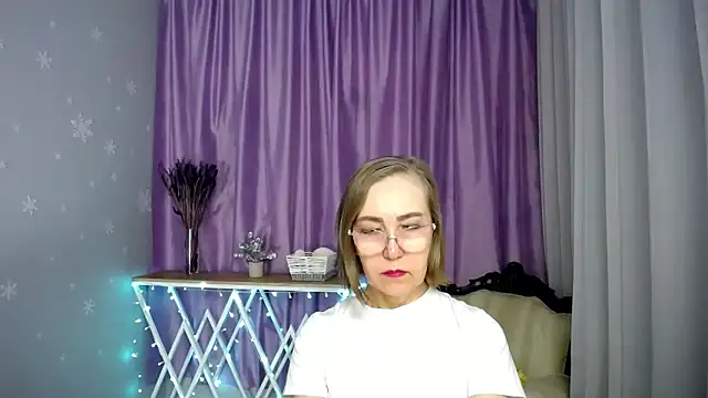 queen_a_n_i live sex cam