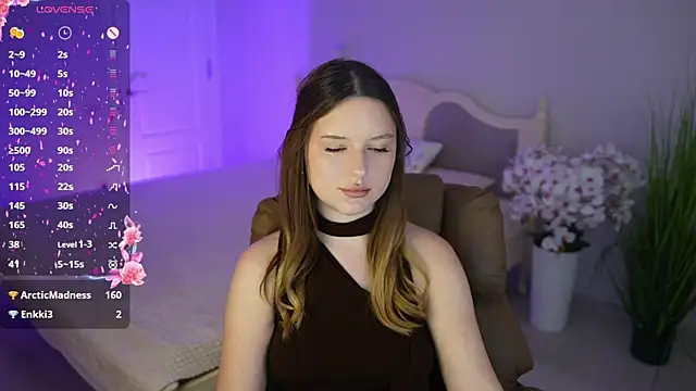 milana_moons - Milana_Moons's free webcam - UK Sex Cams