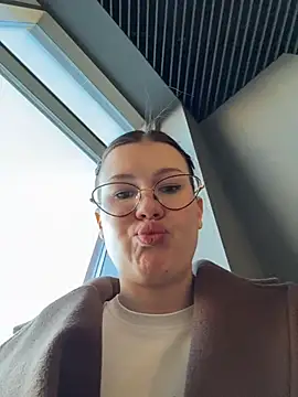 rinacat (F young) - Dildo fuck till squirt