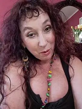 GypsyEsmeralda webcam