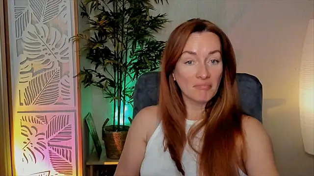 RebeccaMartinez webcam