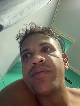 bigdick211292 webcam