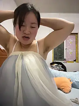 美女srr7788在线直播