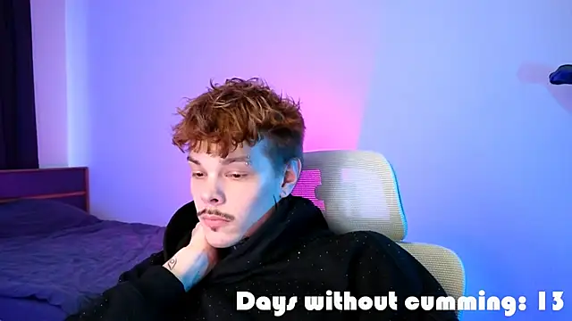 denis_here - DENIS_HERE's free webcam - UK Sex Cams