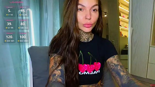 tattooedBabyy webcam