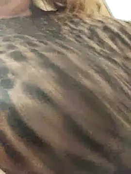 juicy_peachlux - Juicy_PeachLux's free webcam - UK Sex Cams