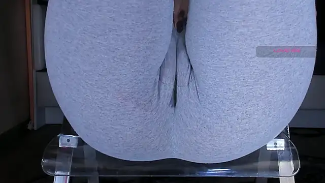 Cameltoe_squirt_inPants webcam