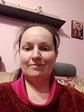 bustyladyalma - BustyLadyAlma's free webcam - UK Sex Cams