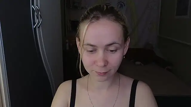Riley_Roo webcam