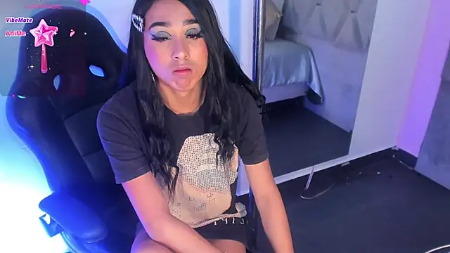 Daniiela_Ember webcam