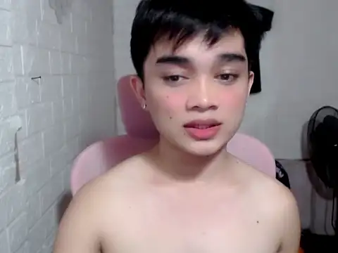 sky_hot123 - Sky_hot123's free webcam - UK Sex Cams