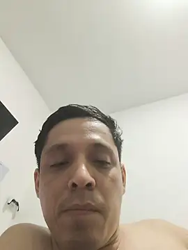 Lukaforge live sex cam