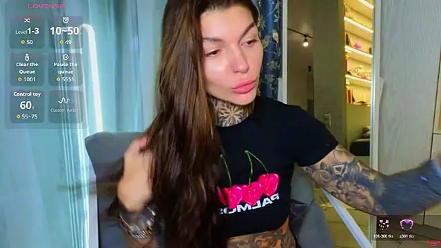 tattooedBabyy webcam