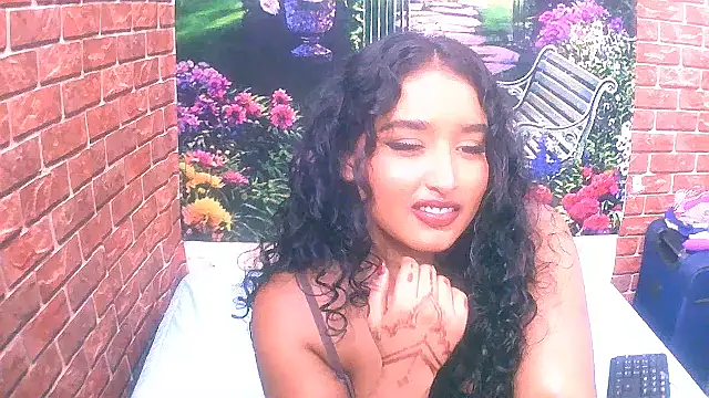 IndianAngel4u webcam