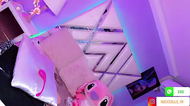 Niccolls_Princess_ webcam