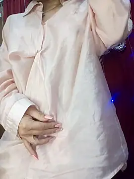 Alone_nothing webcam