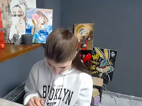 felicity_gold webcam