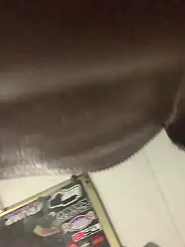 blondebarbiebae webcam