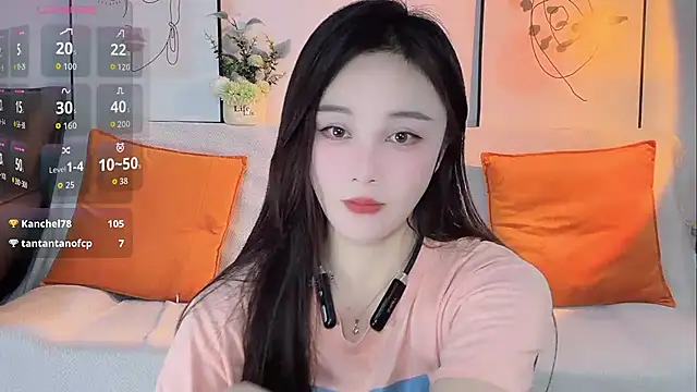 Lisa-295188 webcam