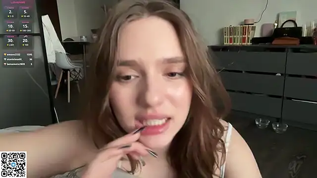 AliceBloomxxx webcam