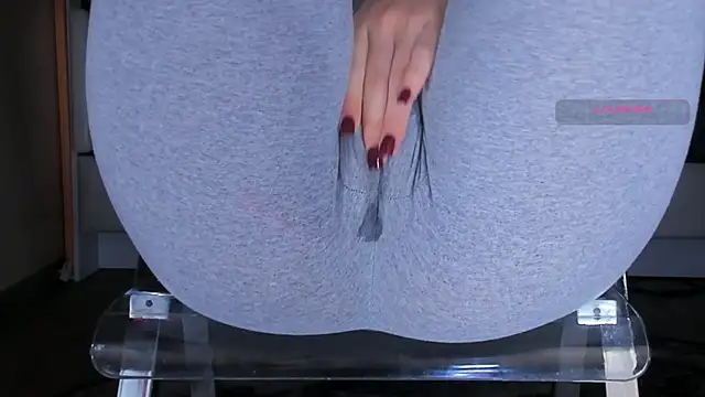 Cameltoe_squirt_inPants webcam