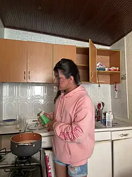 stefy_bratz (T young) - cum  loads