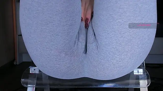 Cameltoe_squirt_inPants webcam