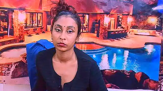 IndianSexyButt webcam