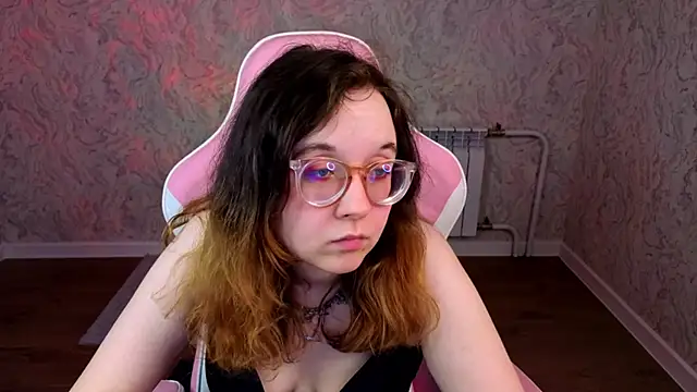 aleks-caster - Aleks-caster's free webcam