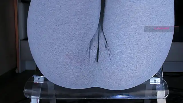 Cameltoe_squirt_inPants webcam