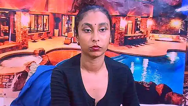 IndianSexyButt webcam