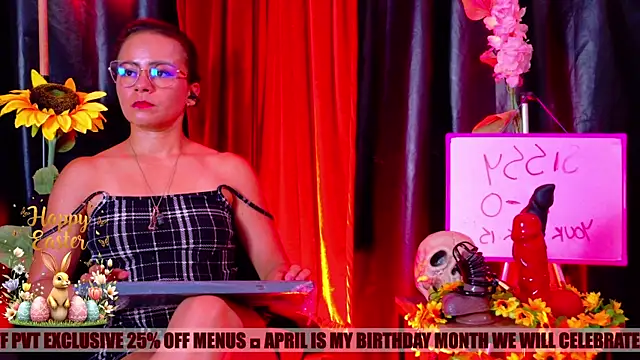 MistressSlut1 webcam