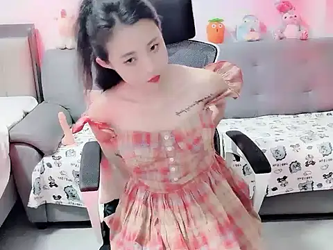 -_-ShynBarbie-_- webcam