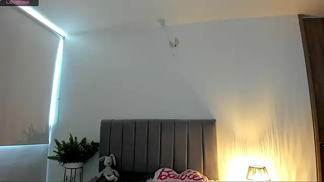 sophie_connors webcam