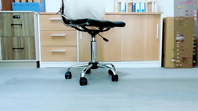 美女tt50256在线直播