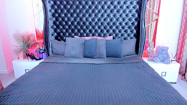 rebecca_diamond - Rebecca_Diamond's free webcam