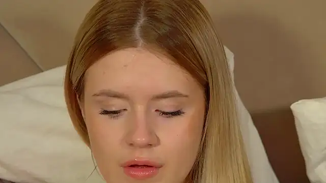 MilanaBalmain webcam