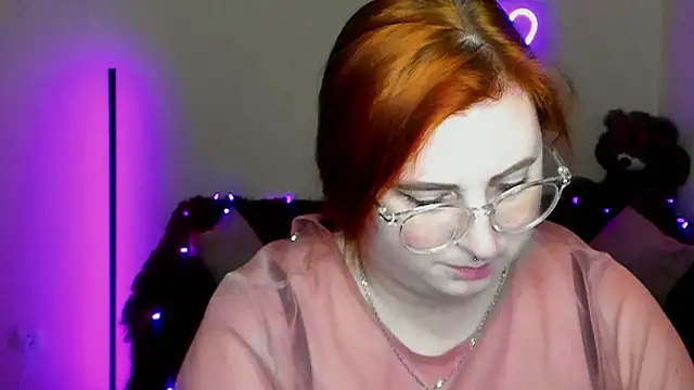 Alicia_love00 webcam