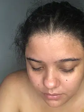 luisahot_9727 webcam