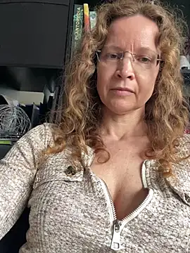 annikarose (F milf) - Naked Orgasmus