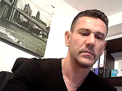 mastercharisma35 webcam